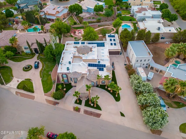 $1,274,950 | 605 Meadow Willow Drive, El Paso, TX 79922