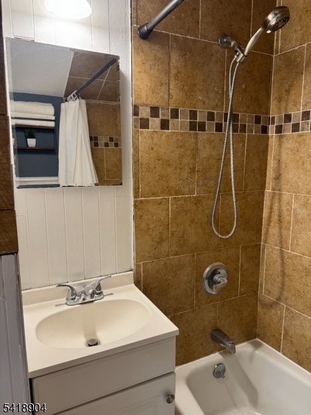 32 Laurel Drive Oak Ridge, NJ 07438 - Photo 6 of 19