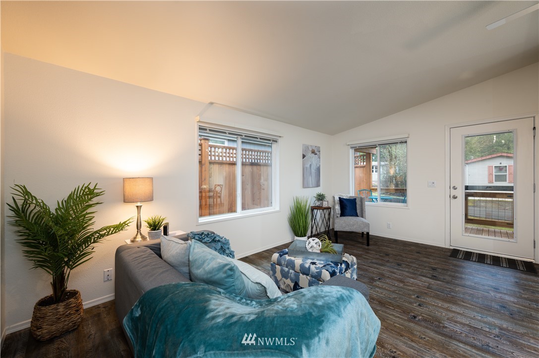 2516 North Shore Road, Unit 3 Bellingham, WA 98226 - Photo 11 of 36 Gallery Image 11