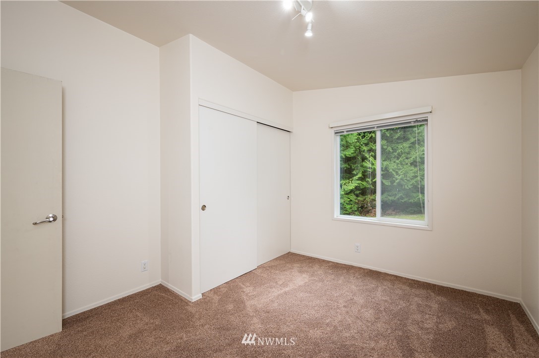 2516 North Shore Road, Unit 3 Bellingham, WA 98226 - Photo 19 of 36 Gallery Image 19