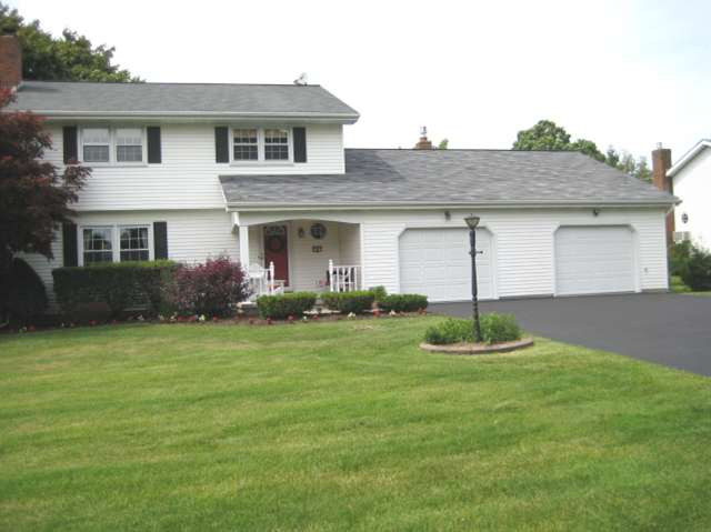 8 Pollock Road Colonie, NY 12110 - Photo 1 of 12 Photo 1