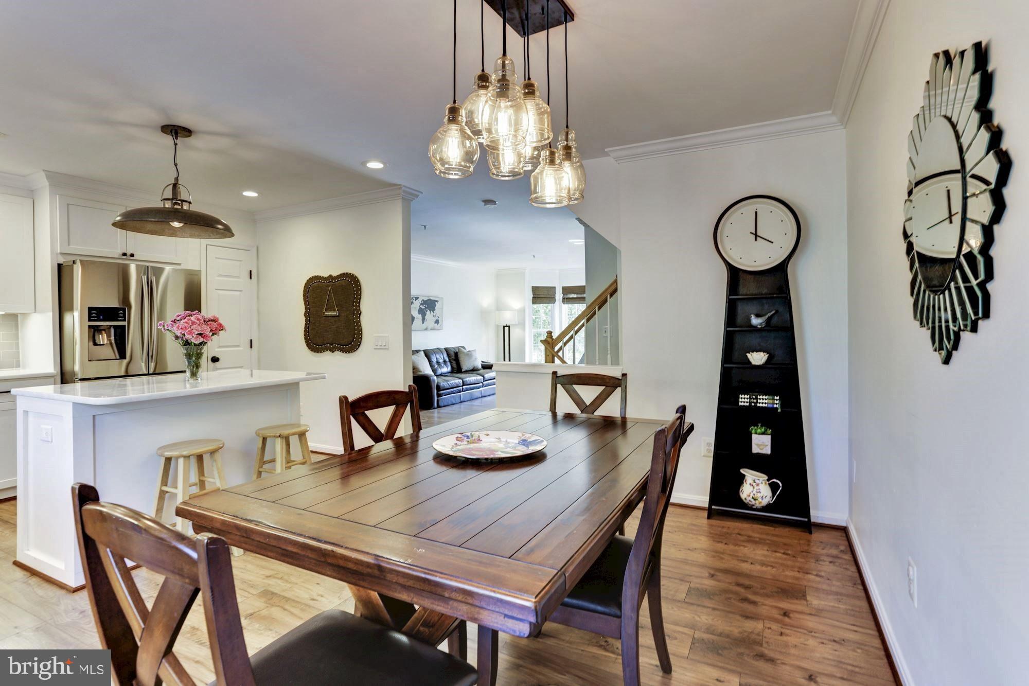 605 Howards Loop Annapolis, MD 21401 - Photo 4 of 29 Dining Room