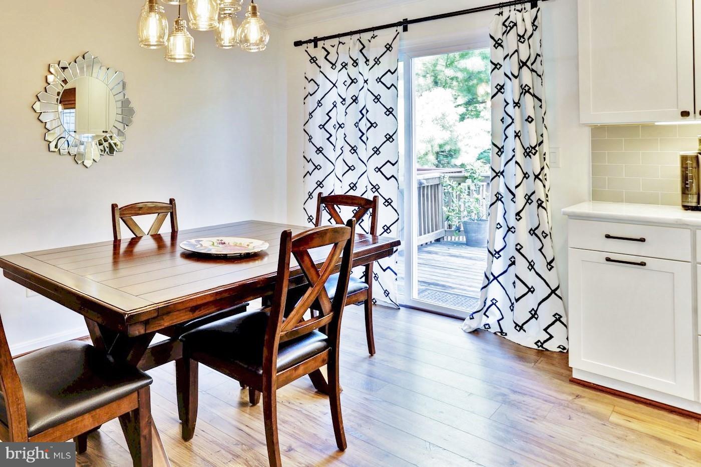 605 Howards Loop Annapolis, MD 21401 - Photo 5 of 29 Dining Room