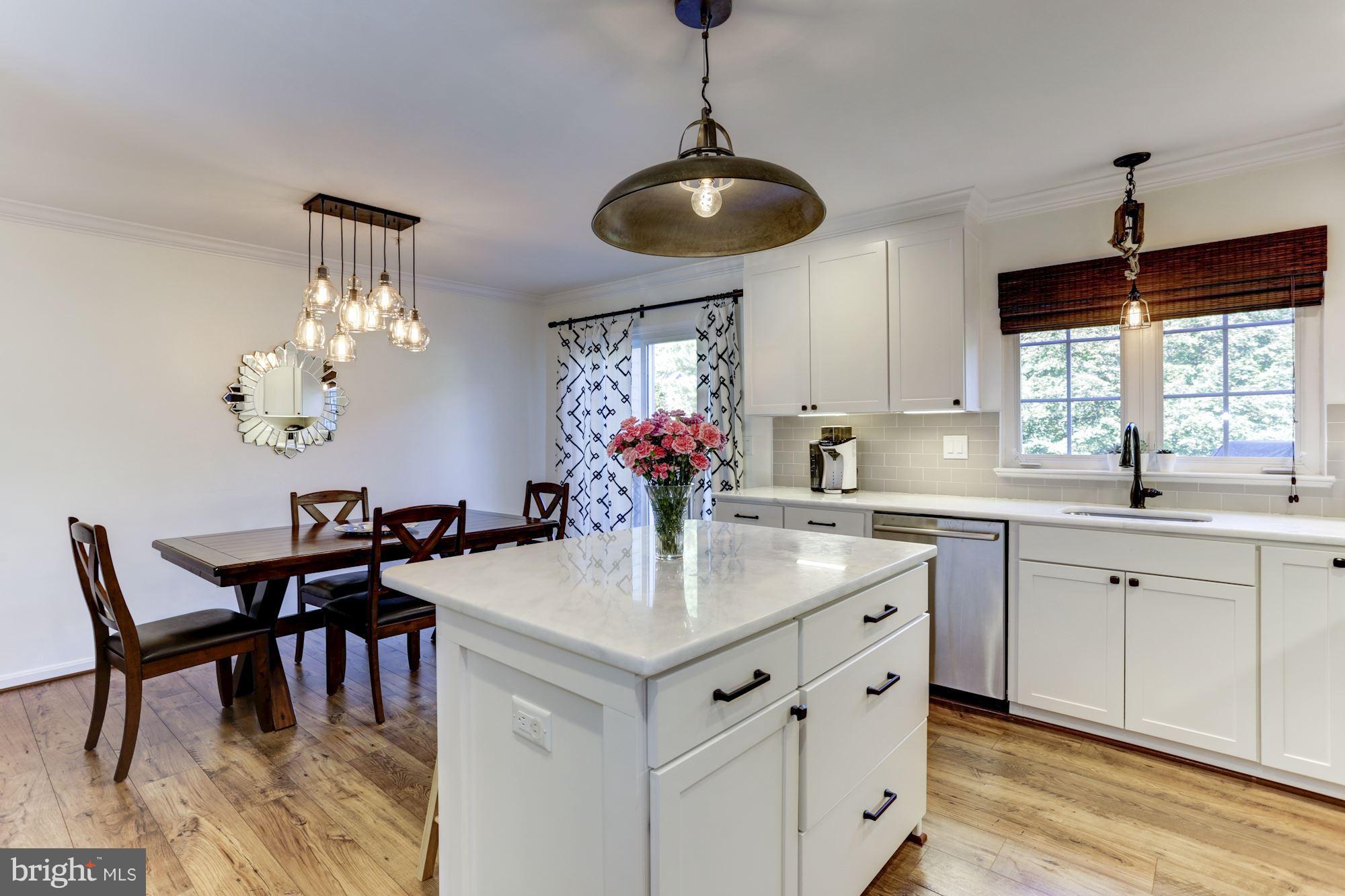 605 Howards Loop Annapolis, MD 21401 - Photo 10 of 29 Interior (General)