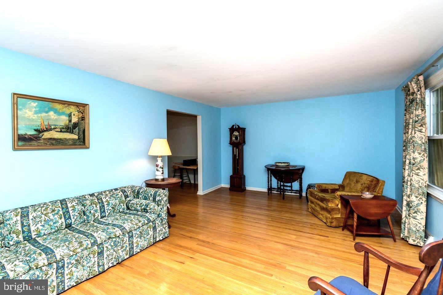 629 Paddock Road Havertown, PA 19083 - Photo 8 of 36