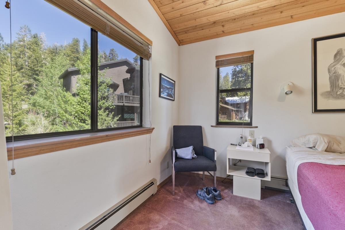 17 Ridgecrest Drive Mammoth Lakes, CA 93546 - Photo 17 of 44 Gallery Image 17