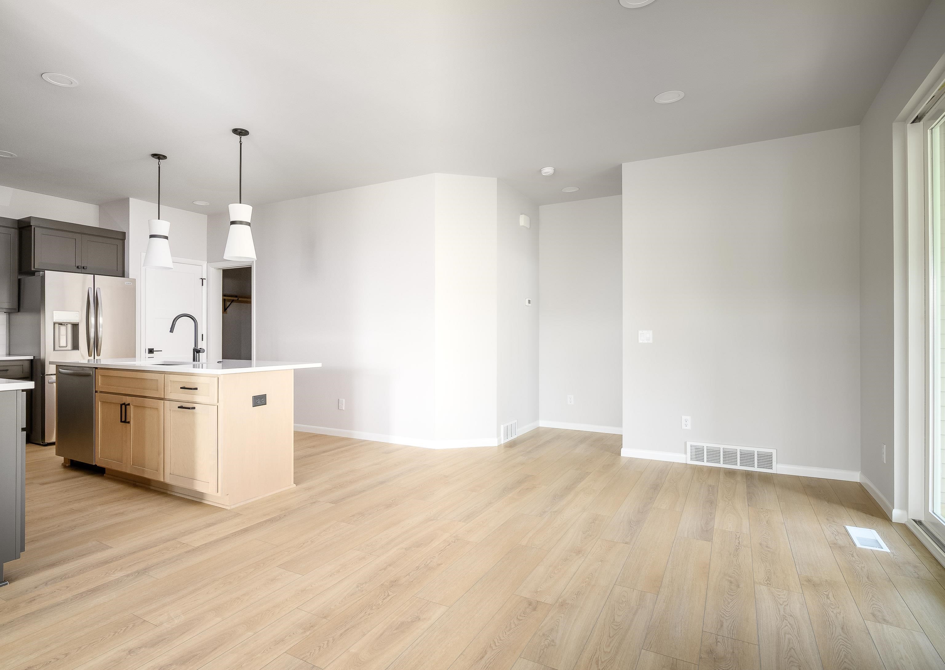 709 Cozy Farm Waunakee, WI 53597 - Photo 6 of 19