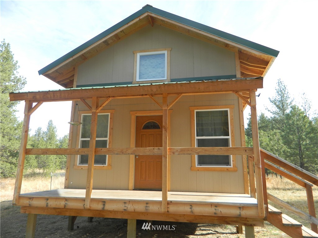 45 Squirrel Road Tonasket, WA 98855 - Photo 4 of 11