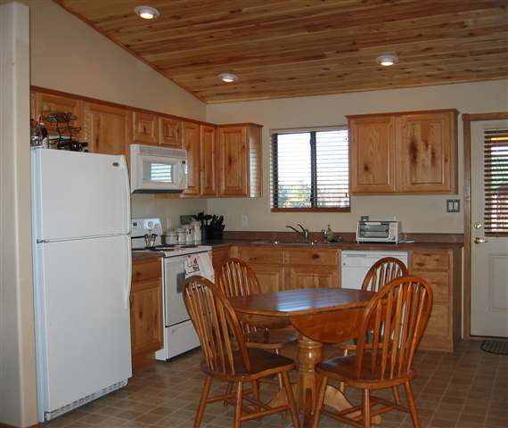 2335 Buffalo Loop Overgaard, AZ 85933 - Photo 3 of 5