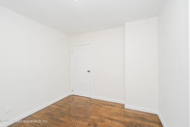 $879,000 | 43 Country Woods Lane | Great Kills