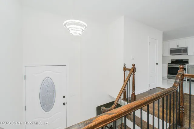 $879,000 | 43 Country Woods Lane | Great Kills