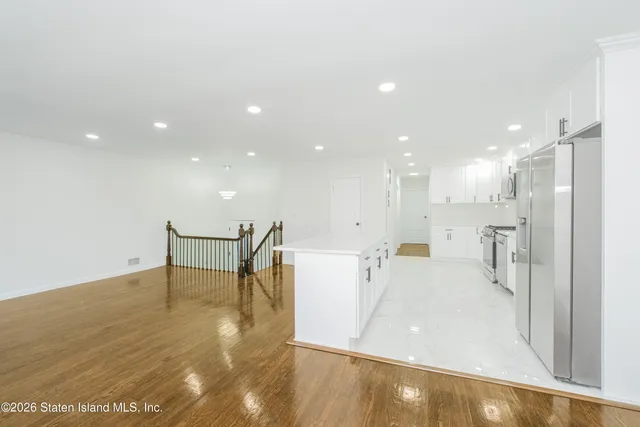 $879,000 | 43 Country Woods Lane | Great Kills