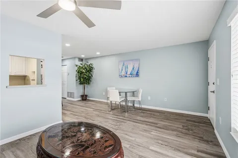 $157,700 | 2800 Indian River Boulevard, Unit 7F, Vero Beach, FL 32960