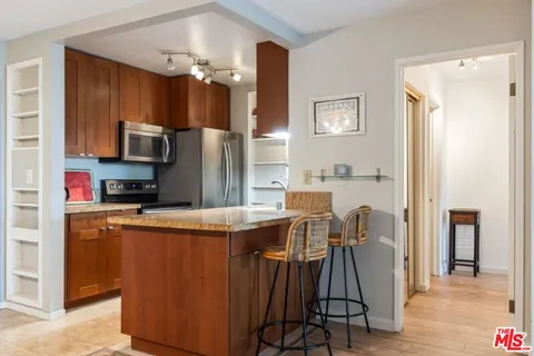 $617,000 | 7765 West 91st Street, Unit A2117, Playa del Rey, CA 90293