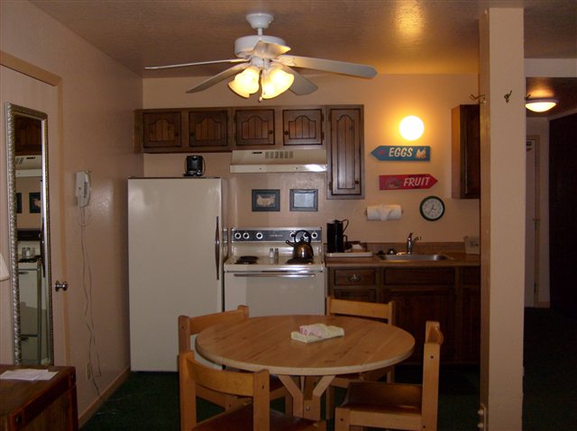 15775 B Donner Pass Road, Unit 115 Truckee, CA 96161 - Photo 3 of 9 Gallery Image 3