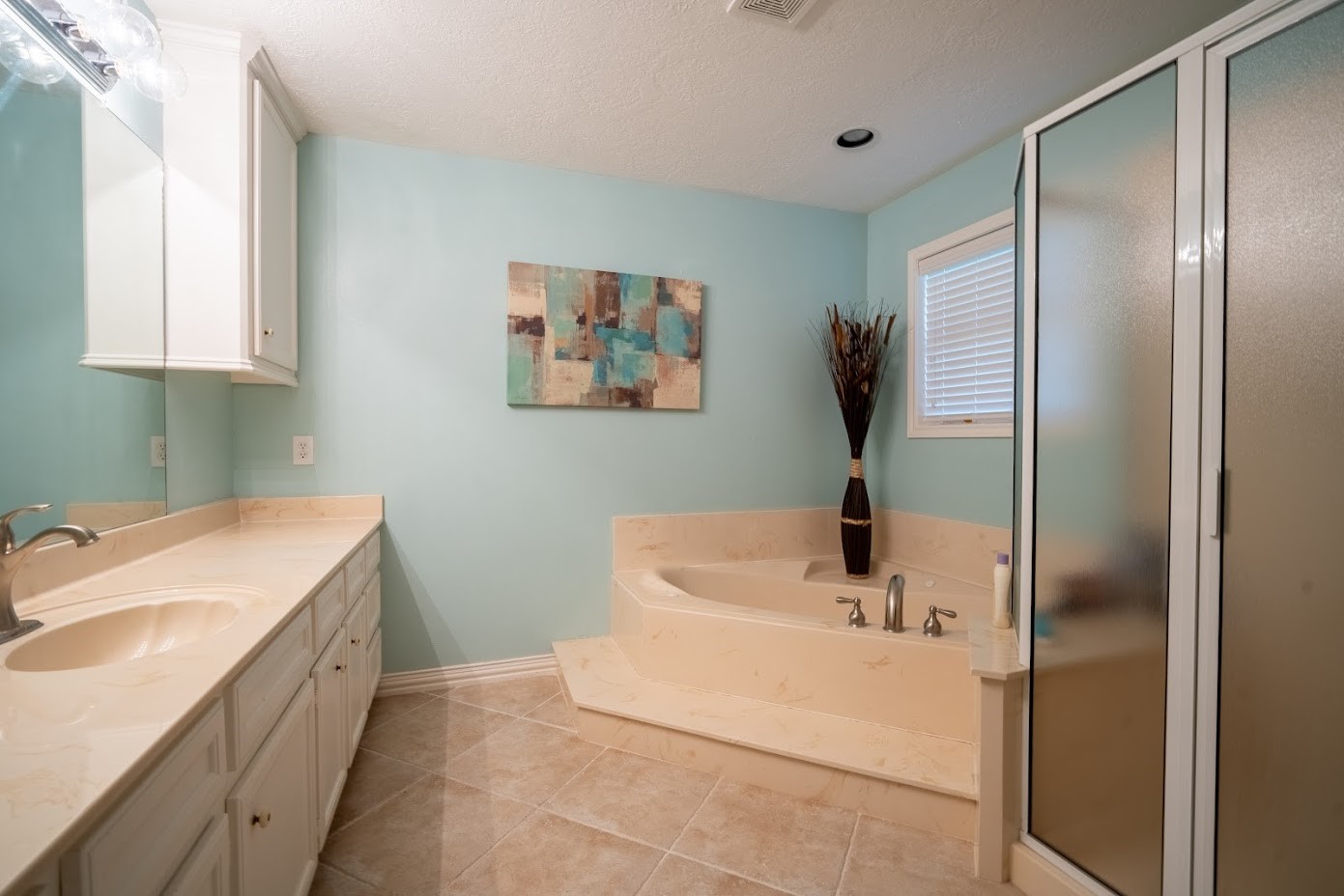 9 Creek Bend Trinity, TX 75862 - Photo 38 of 50 Primary Bath