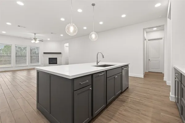 $3,600 | 1132 Beals Crk Street, Conroe, TX 77304