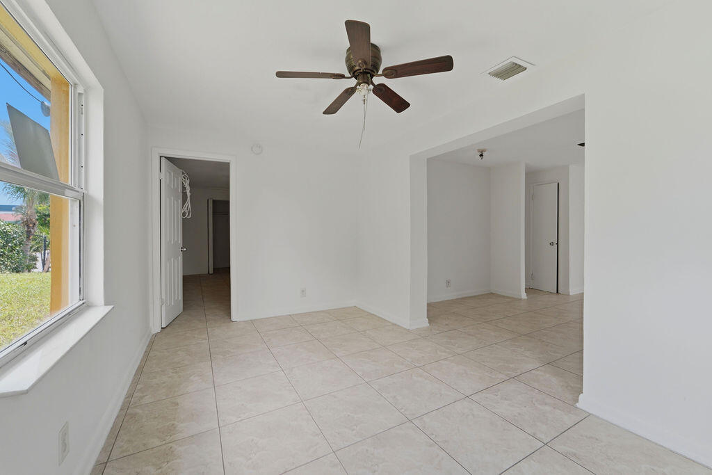 1500 West 13th Street Riviera Beach, FL 33404 - Photo 23 of 30 1500_West_13th_Street_Riviera_Beach_007