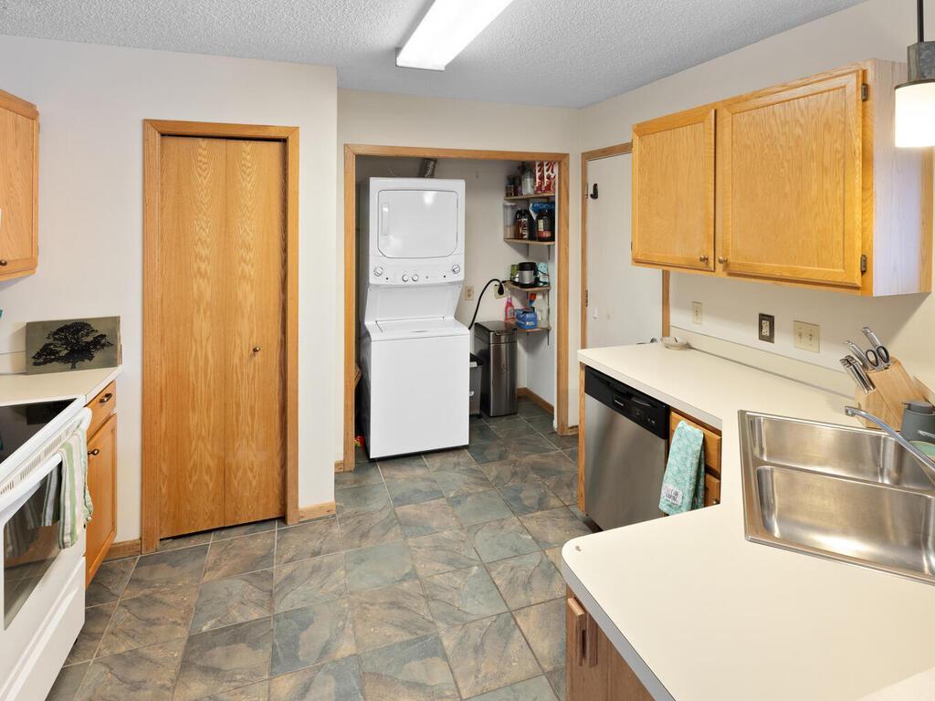 12922 Echo Lane Apple Valley, MN 55124 - Photo 7 of 16