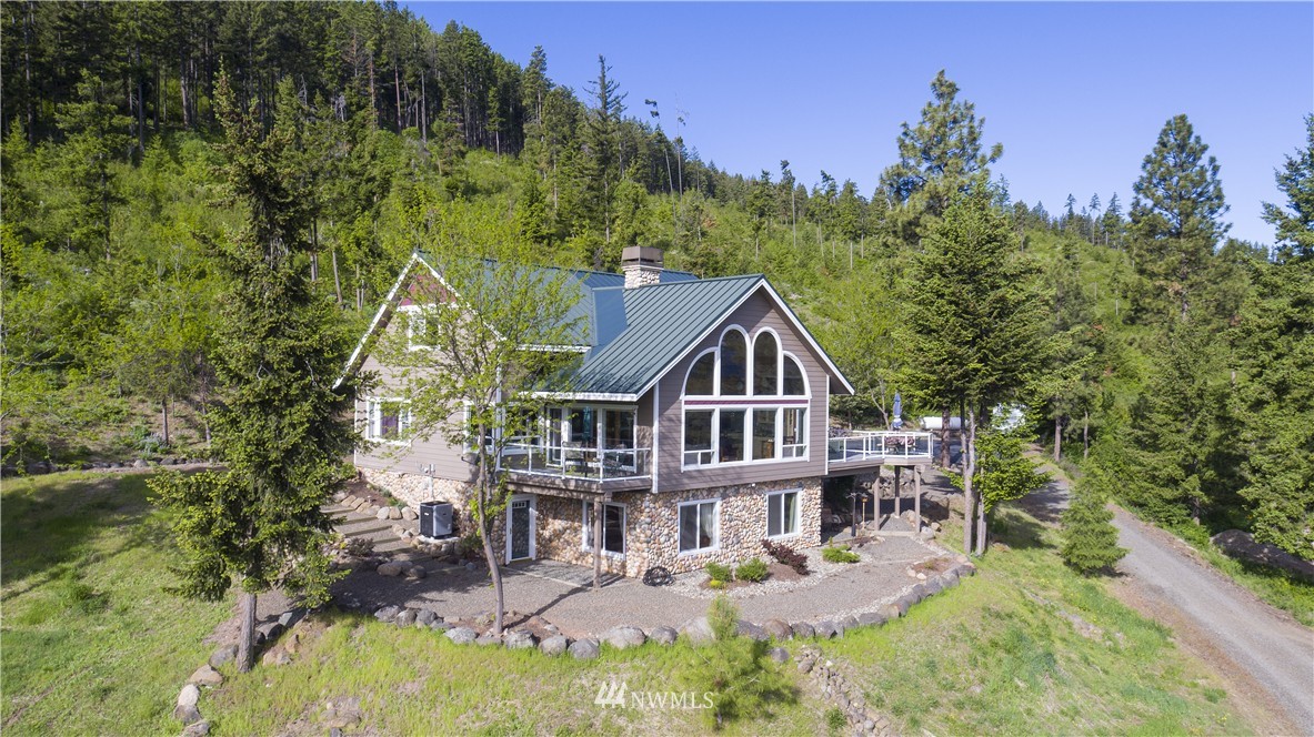 8510 Lambert Road Cle Elum, WA 98922 - Photo 1 of 25 Gallery Image 1
