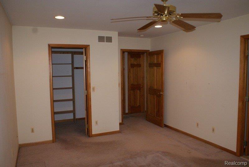3595 Jones Road North Branch, MI 48461 - Photo 12 of 18 DSC03957