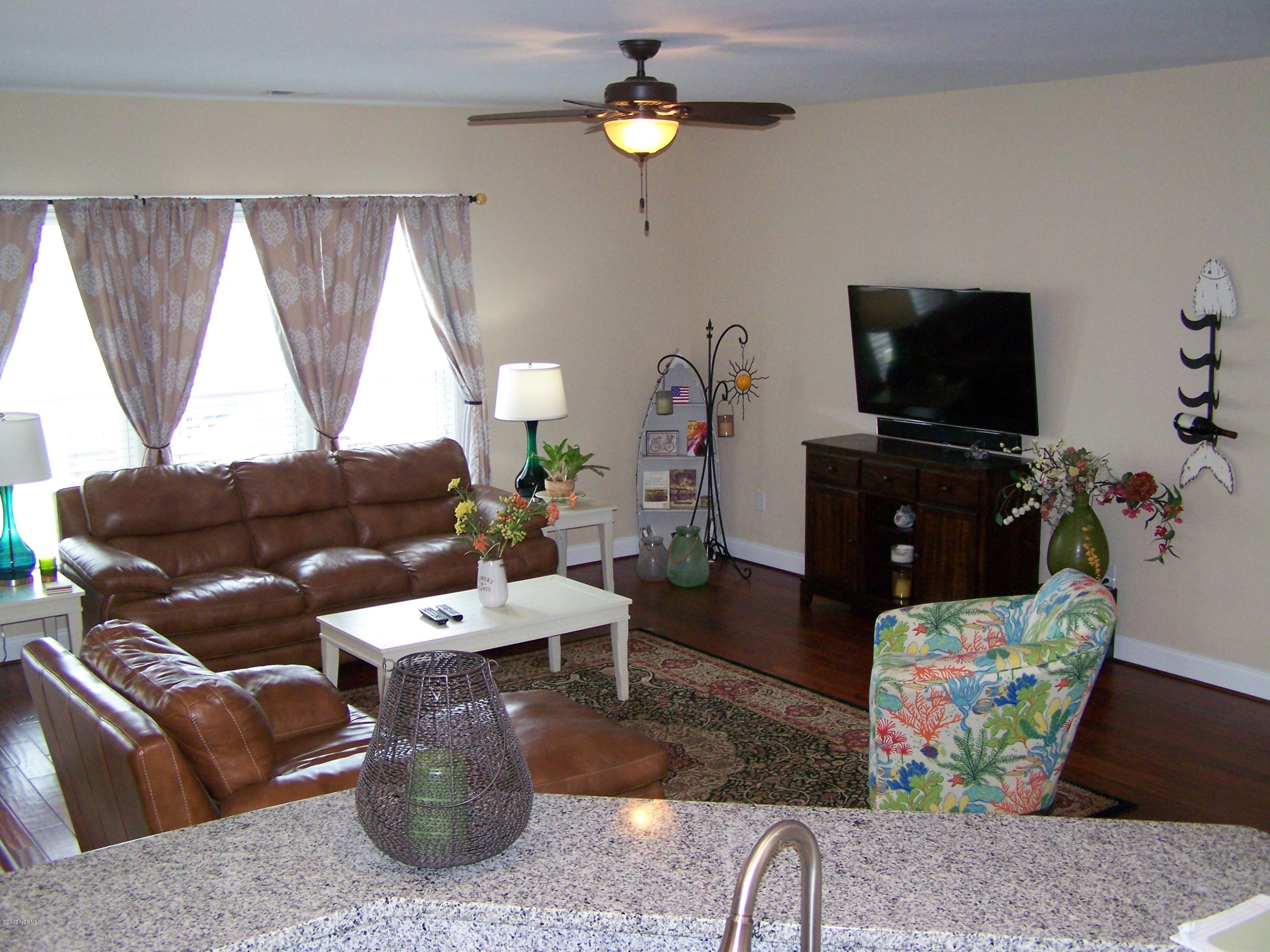 5246 Windlass Road Southport, NC 28461 - Photo 18 of 74 100_9767