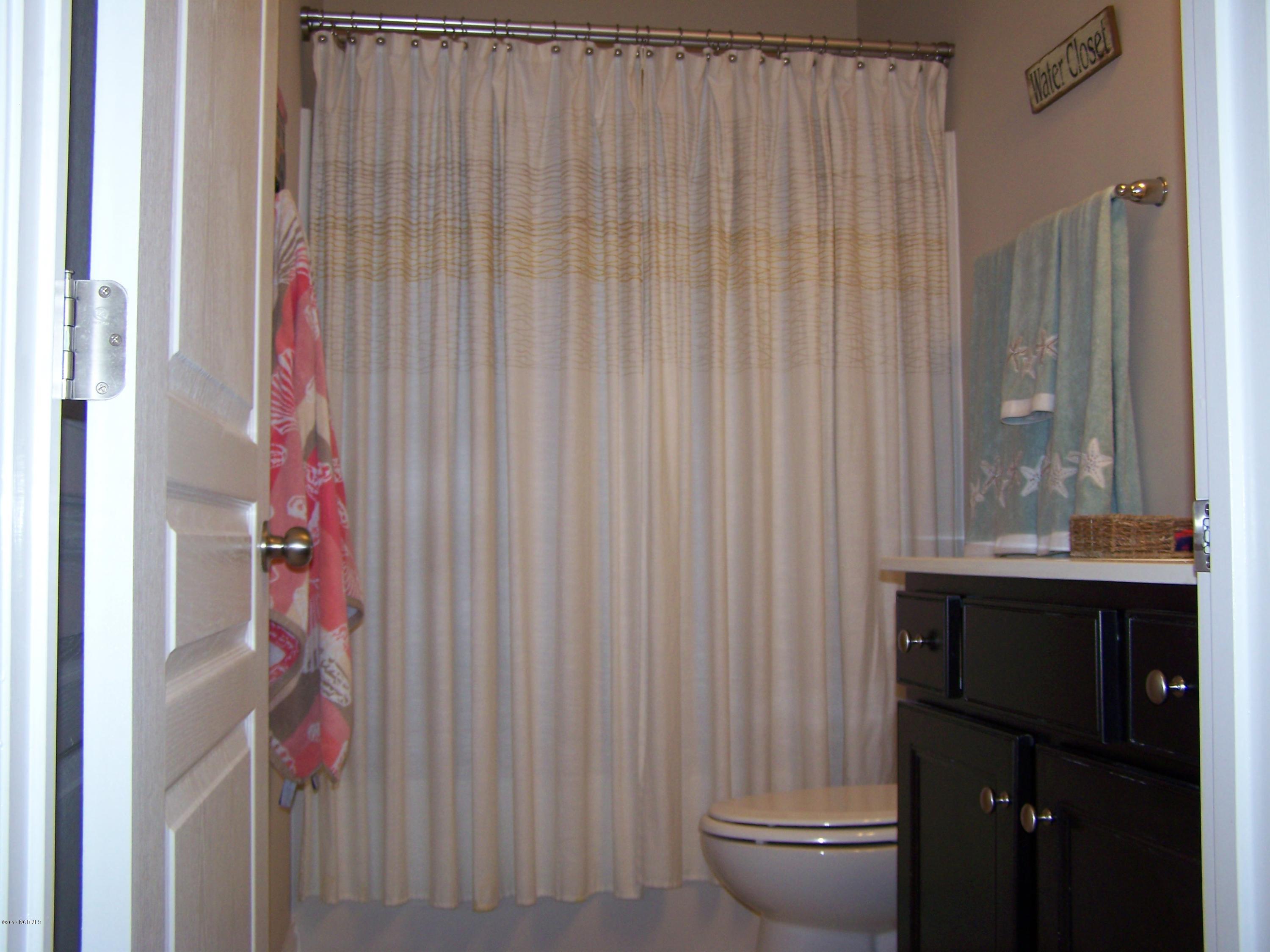 5246 Windlass Road Southport, NC 28461 - Photo 29 of 74 100_9746