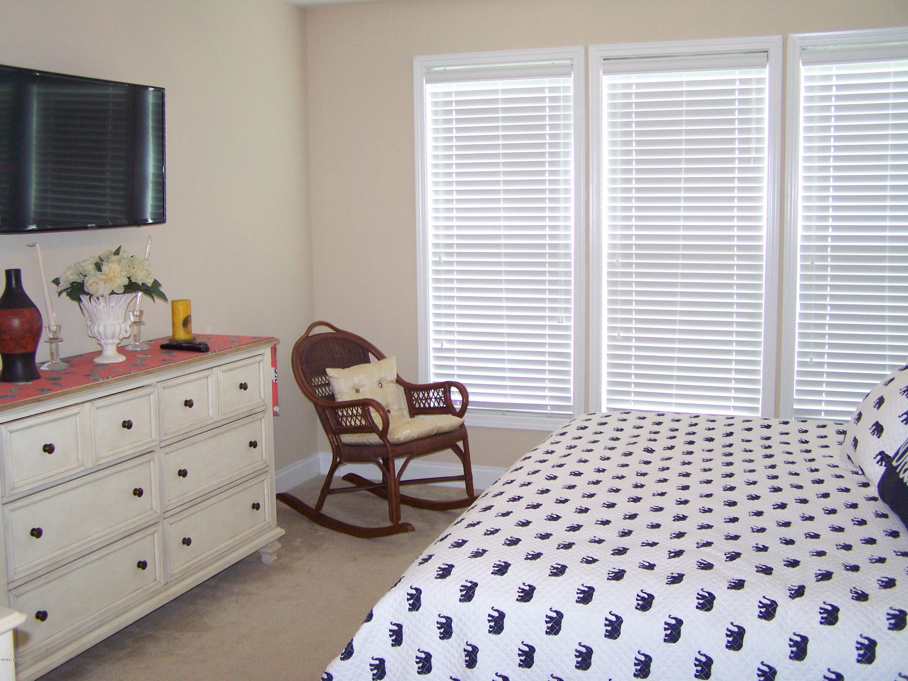 5246 Windlass Road Southport, NC 28461 - Photo 39 of 74 100_9793