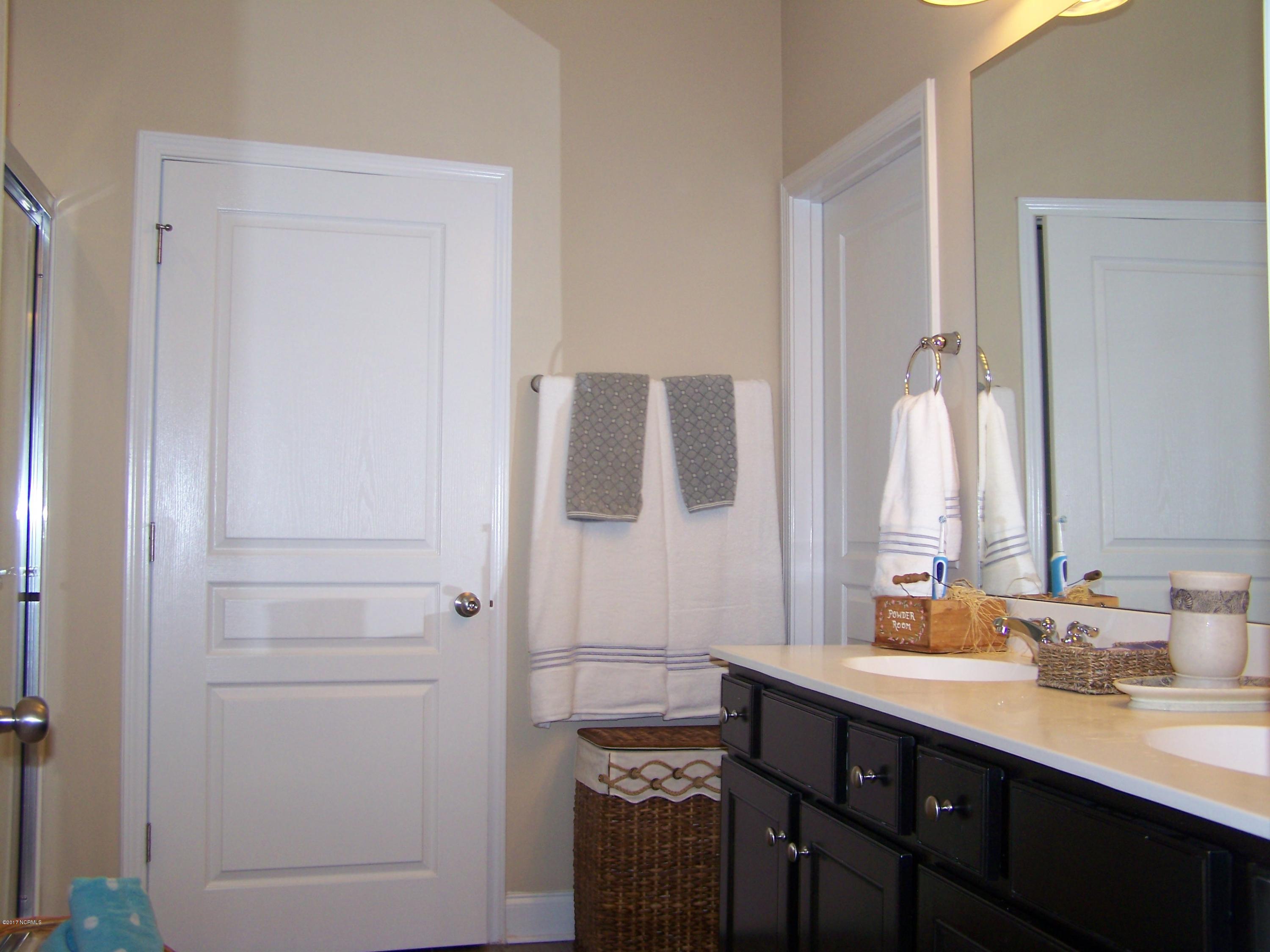 5246 Windlass Road Southport, NC 28461 - Photo 41 of 74 100_9795
