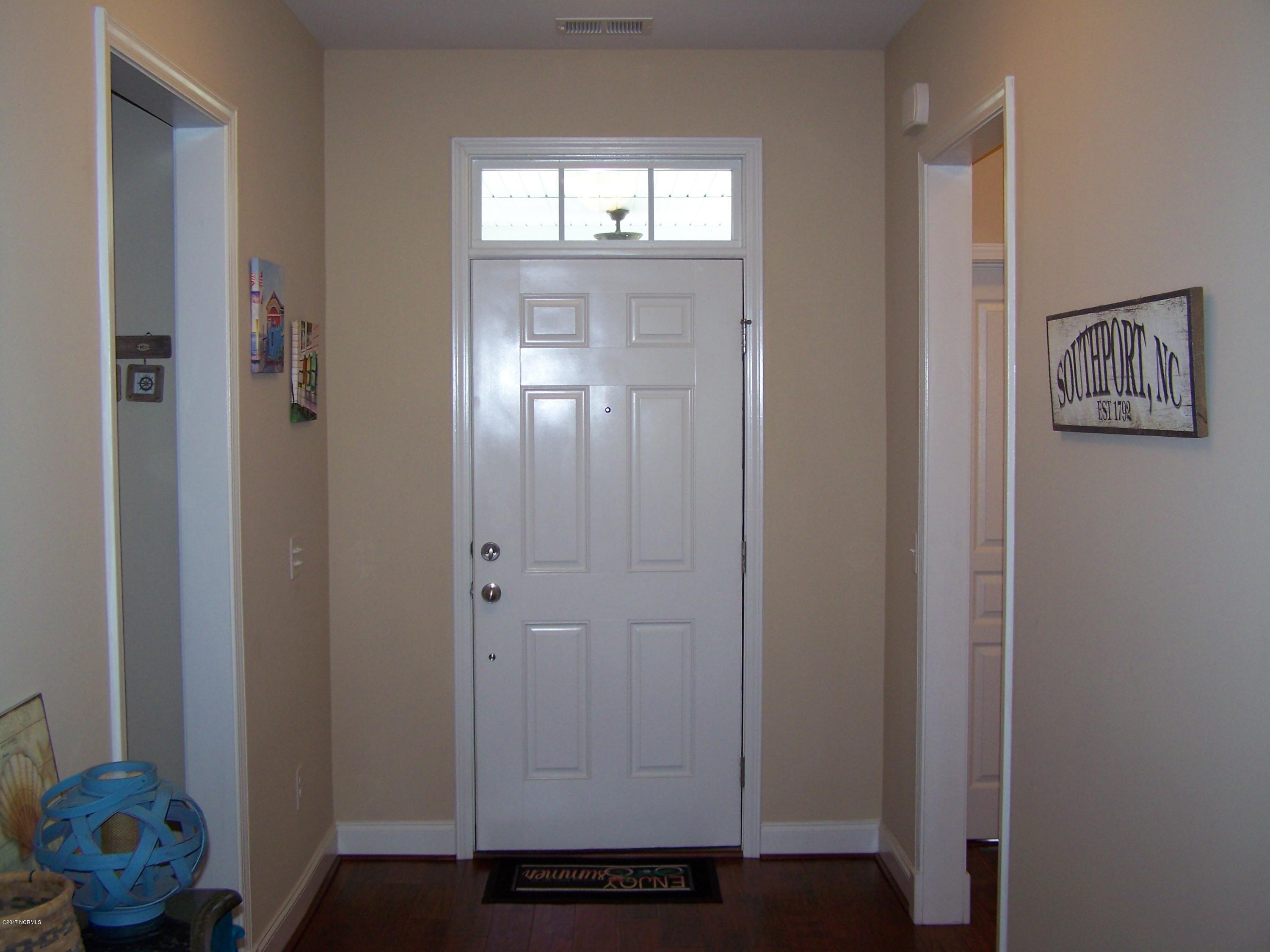 5246 Windlass Road Southport, NC 28461 - Photo 9 of 74 100_9739