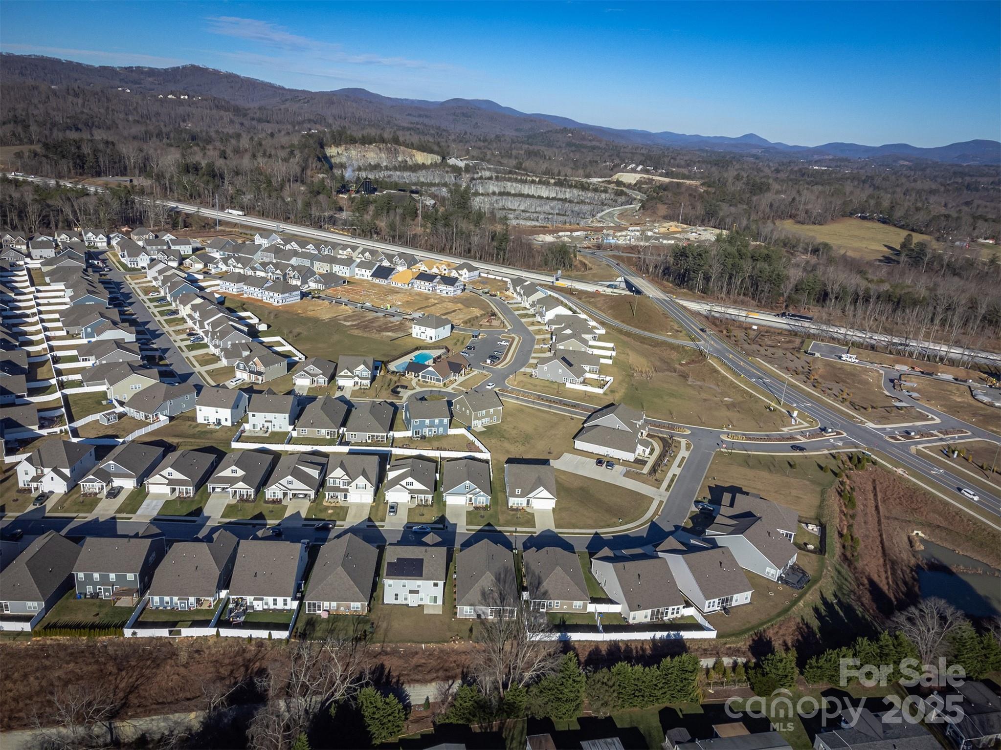 83 Fox Cove Road Hendersonville, NC 28792 - Photo 43 of 46 Gallery Image 43