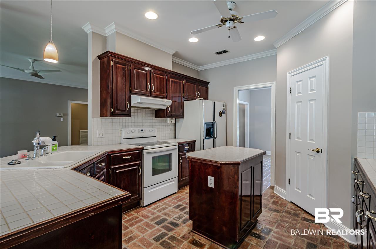 8455 Hooks Road Bay Minette, AL 36507 - Photo 17 of 40