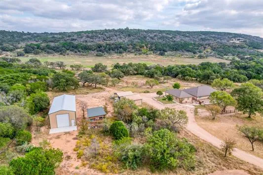 $1,050,000 | 395 Lehne Loop, Buchanan Dam, TX 78609