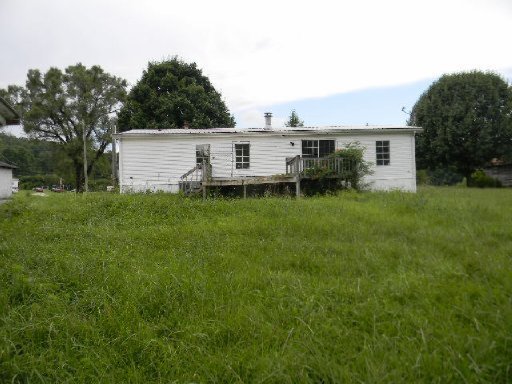 585 Liberty Road Wartburg, TN 37887 - Photo 2 of 23 Additional Photo
