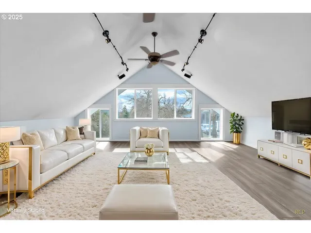 $749,997 | 34418 Berg Road, Warren, OR 97053