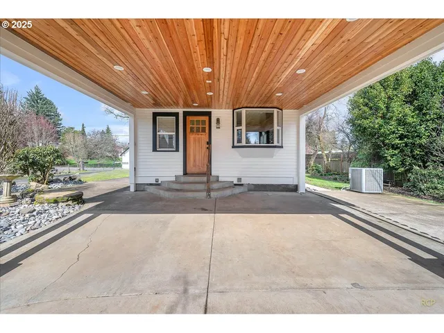 $749,997 | 34418 Berg Road, Warren, OR 97053