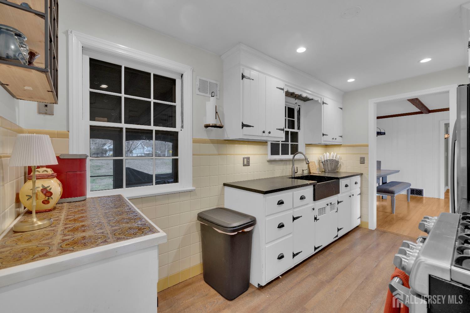 369 Union Avenue Middlesex, NJ 08846 - Photo 14 of 40