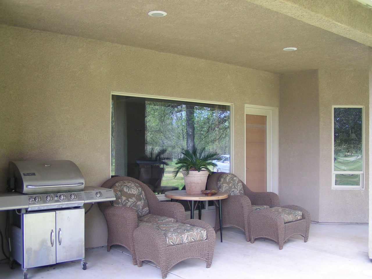 9581 Logan Road Palo Cedro, CA 96073 - Photo 10 of 21 Under Roof Patio