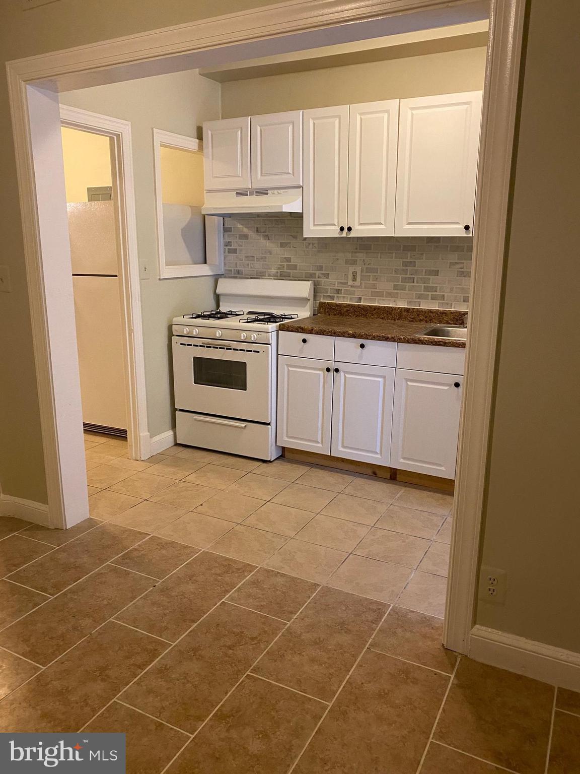 1235 Holbrook Terrace Northeast Washington, DC 20002 - Photo 9 of 14