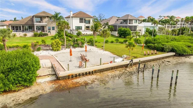 $1,089,000 | 3936 Waypoint Avenue, Osprey, FL 34229