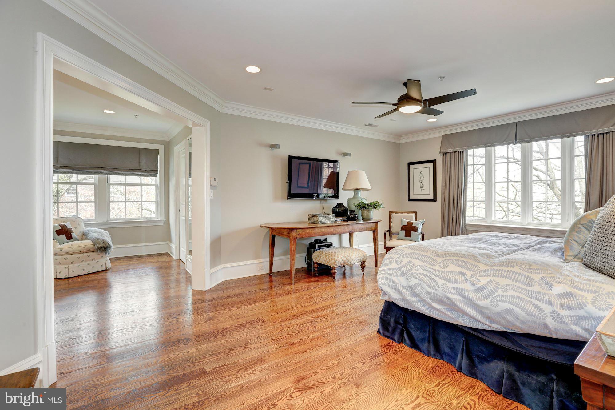 7105 Denton Road Bethesda, MD 20814 - Photo 14 of 30 First Upper Level - Master Bedroom