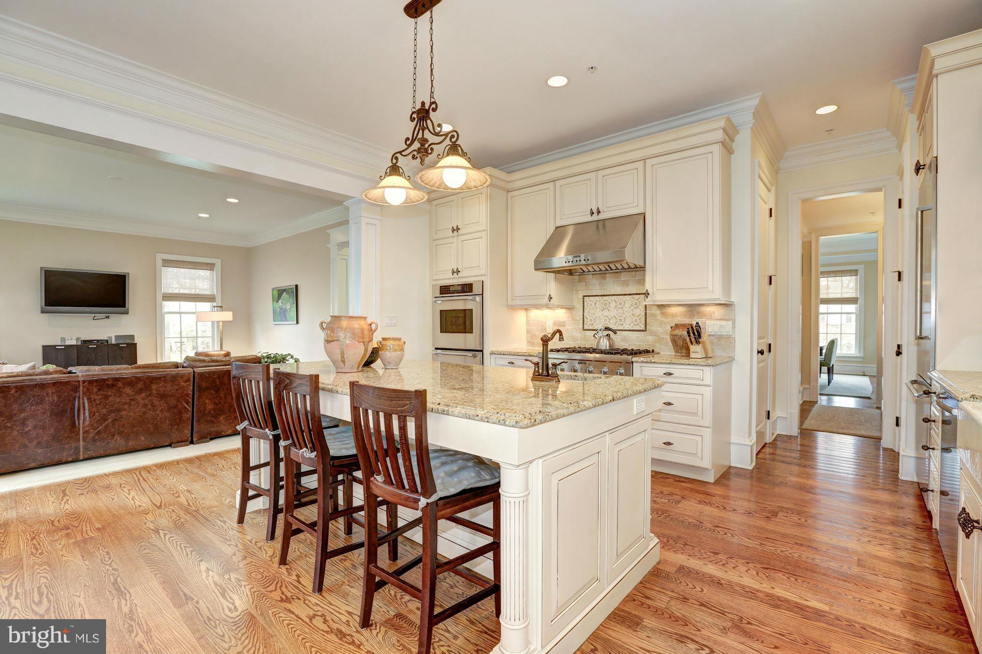 7105 Denton Road Bethesda, MD 20814 - Photo 8 of 30 Main Level - Gourmet Kitchen w/ Breakfast Area