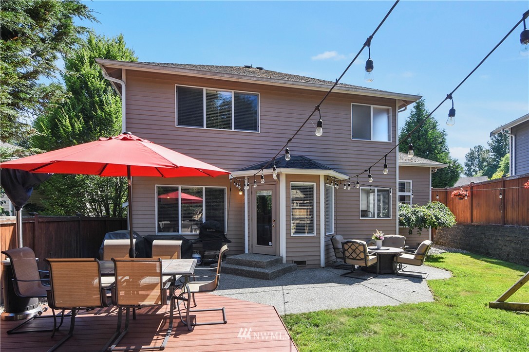 1833 243rd Street Southwest Bothell, WA 98021 - Photo 18 of 19