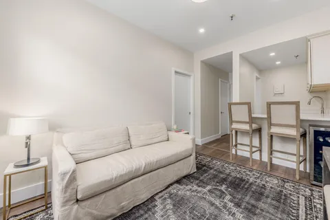 $535,000 | 235 Sunrise Avenue, Unit 2211, Palm Beach, FL 33480