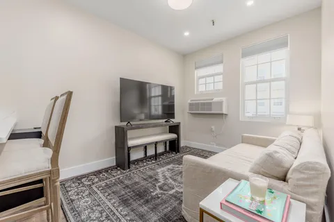 $535,000 | 235 Sunrise Avenue, Unit 2211, Palm Beach, FL 33480