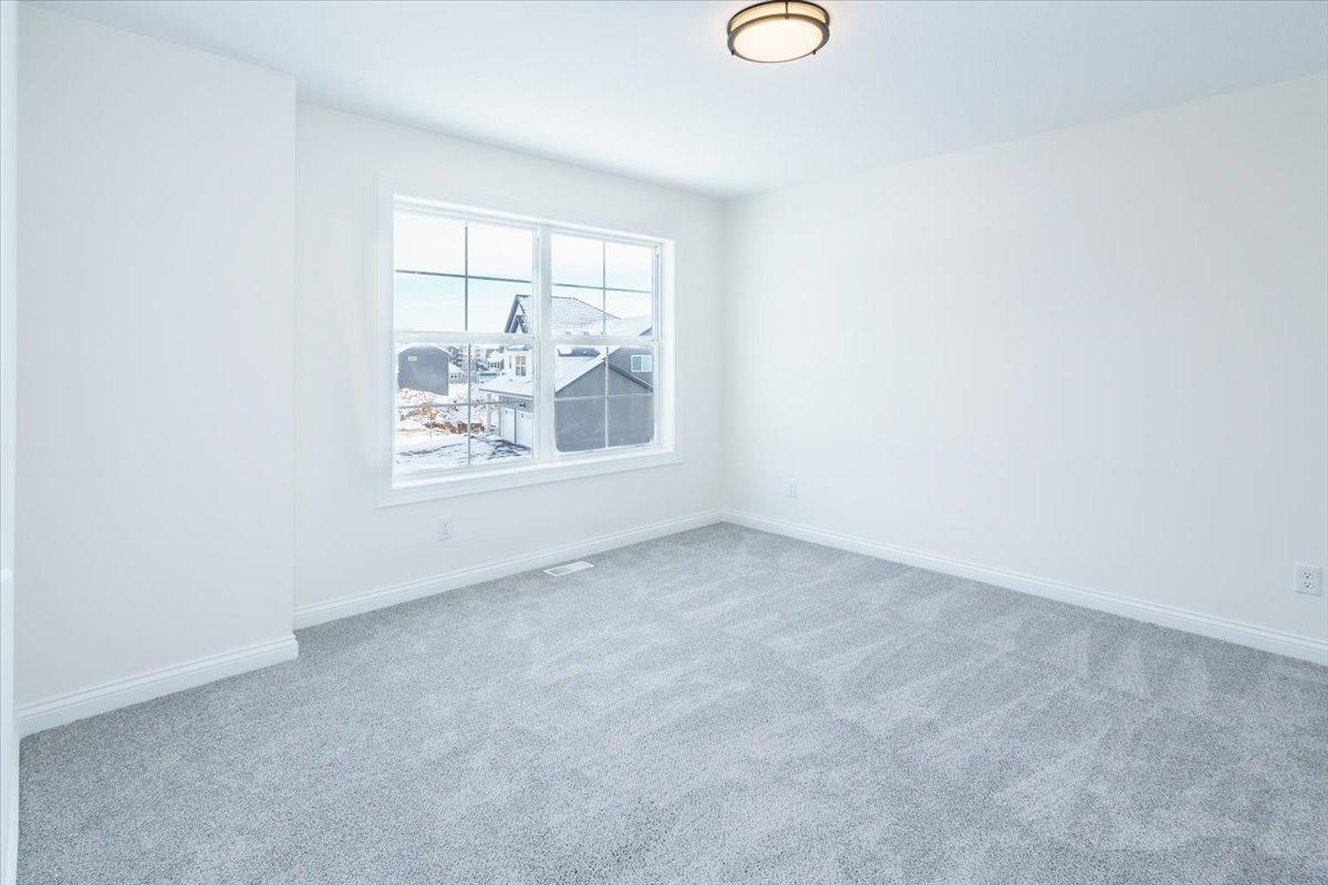 7805 Ava Trail Inver Grove Heights, MN 55077 - Photo 23 of 38