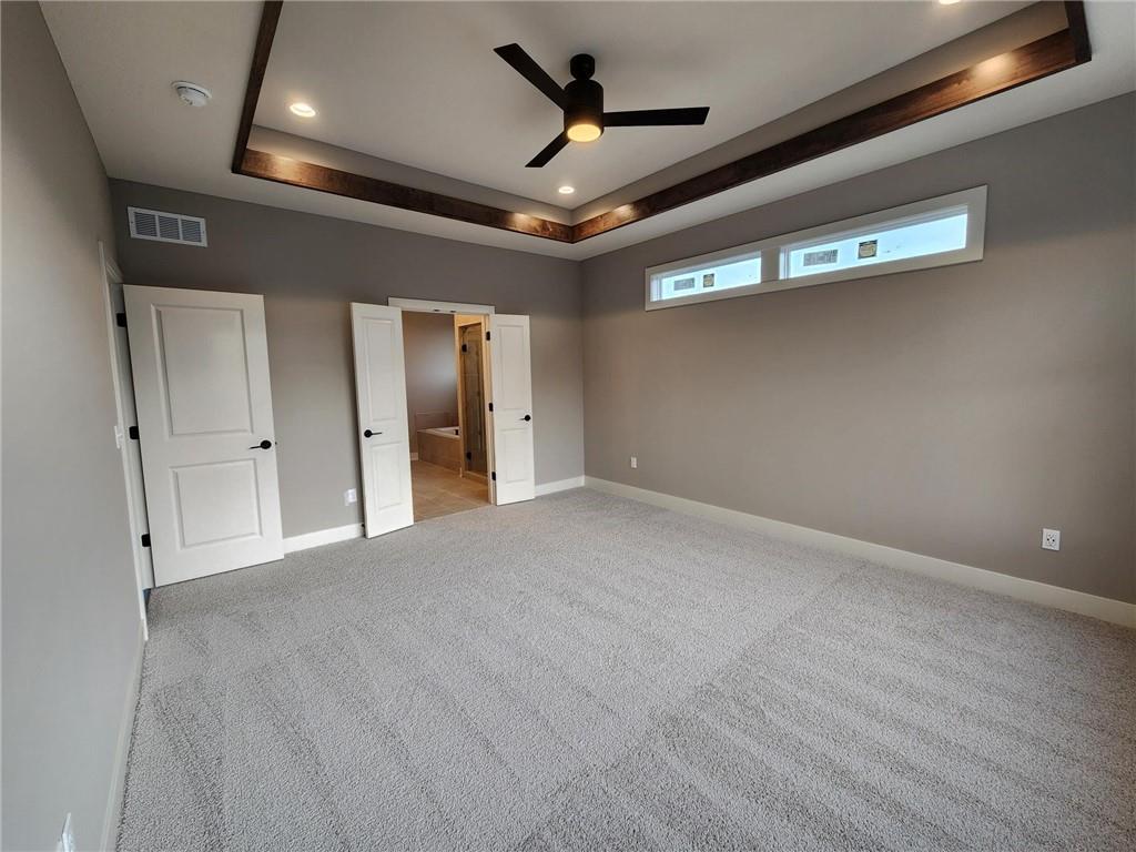 11546 South Olathe Vw Road Olathe, KS 66061 - Photo 11 of 52