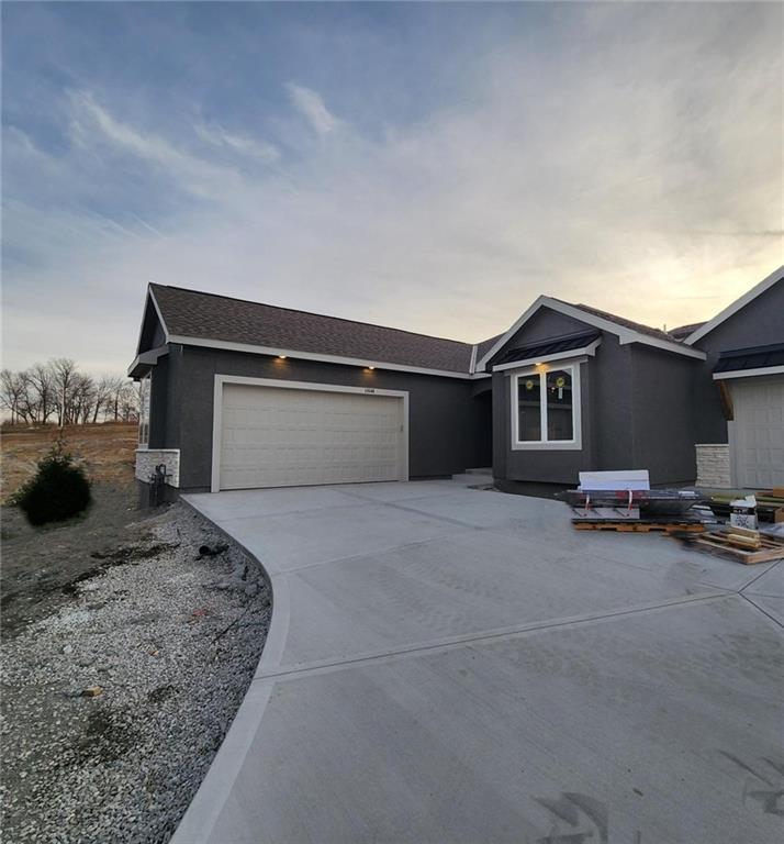 11546 South Olathe Vw Road Olathe, KS 66061 - Photo 2 of 52