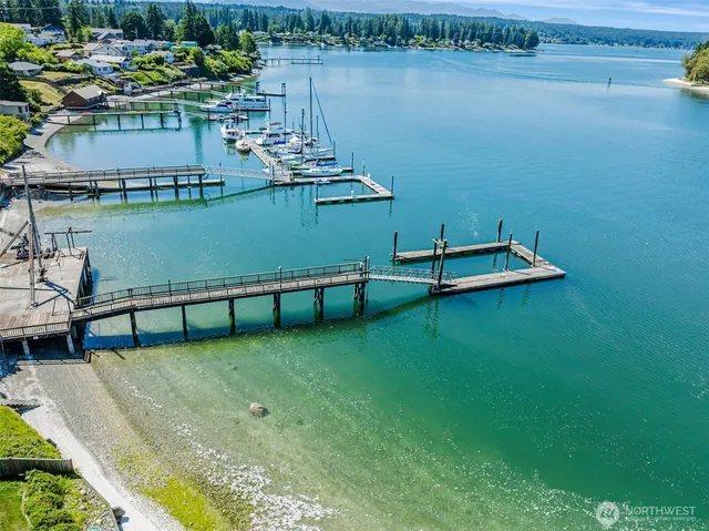 $1,125,000 | 1954 Northeast Grandview Boulevard, Keyport, WA 98345
