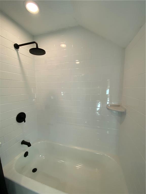 3020 Willett Road Pittsburgh, PA 15227 - Photo 18 of 25 Gallery Image 18